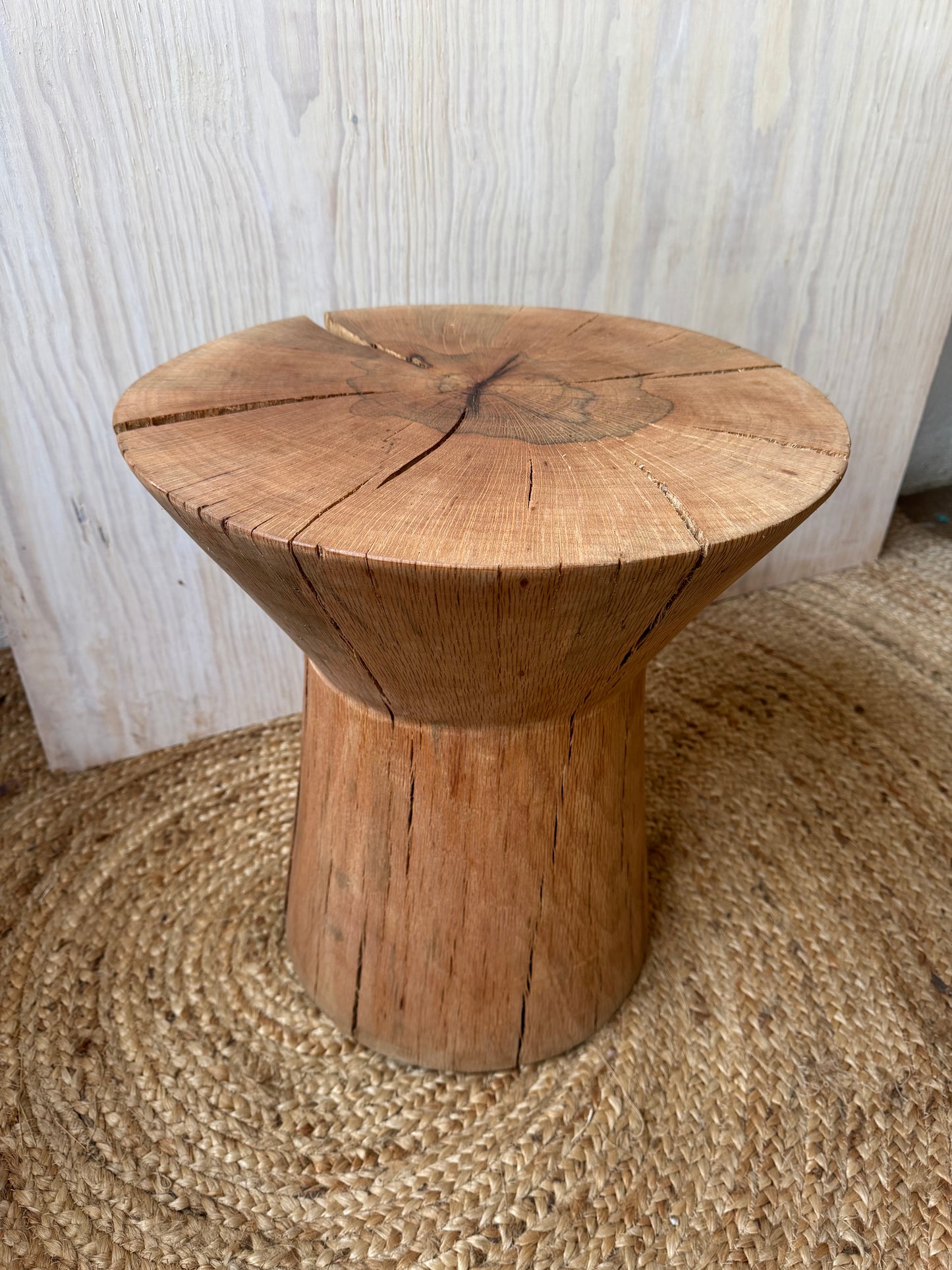 Sandglass Stool encino